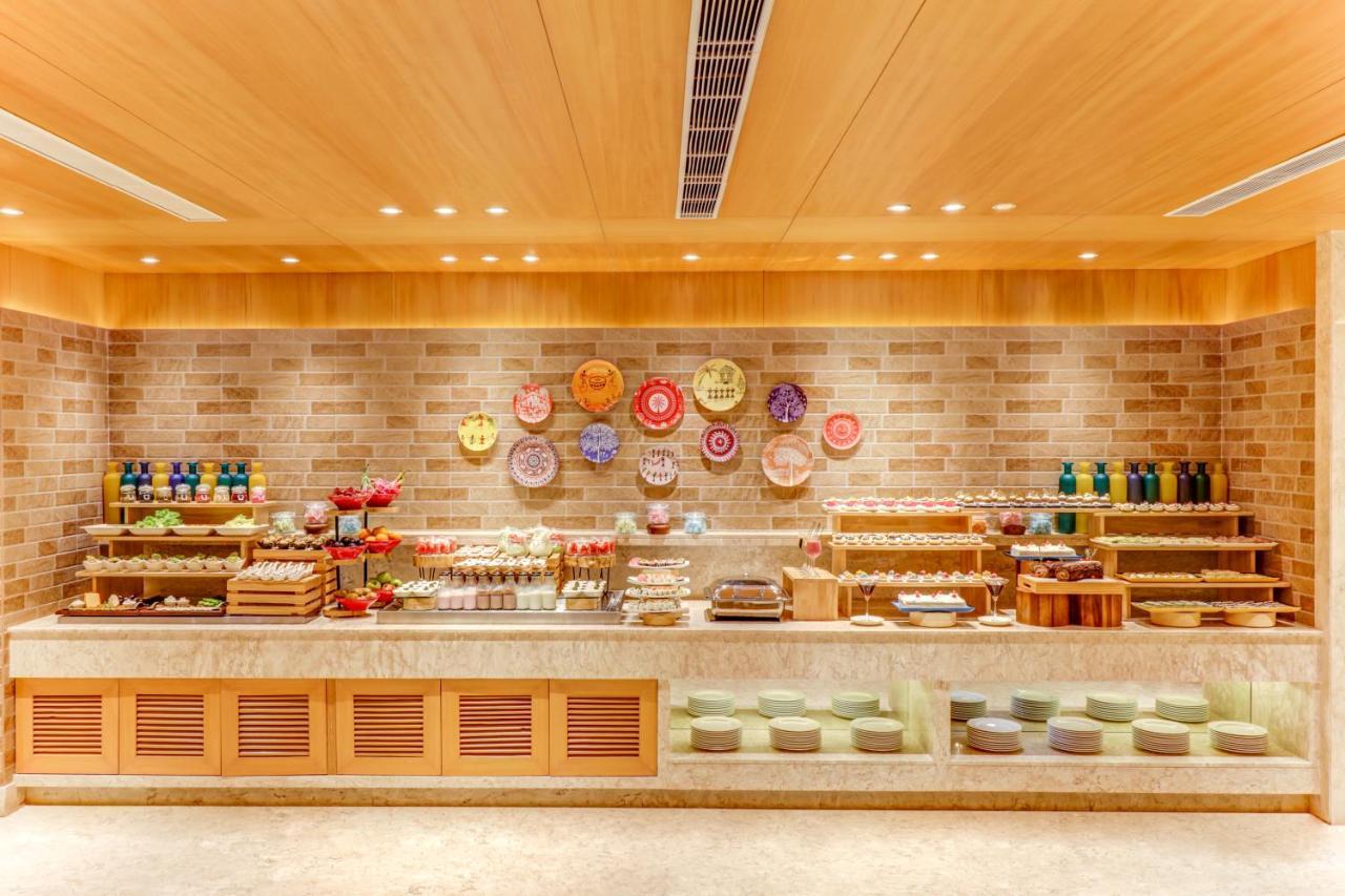 Lemon Tree Premier, Bhubaneswar Hotel ภายนอก รูปภาพ