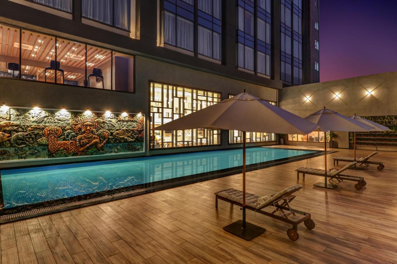 Lemon Tree Premier, Bhubaneswar Hotel ภายนอก รูปภาพ
