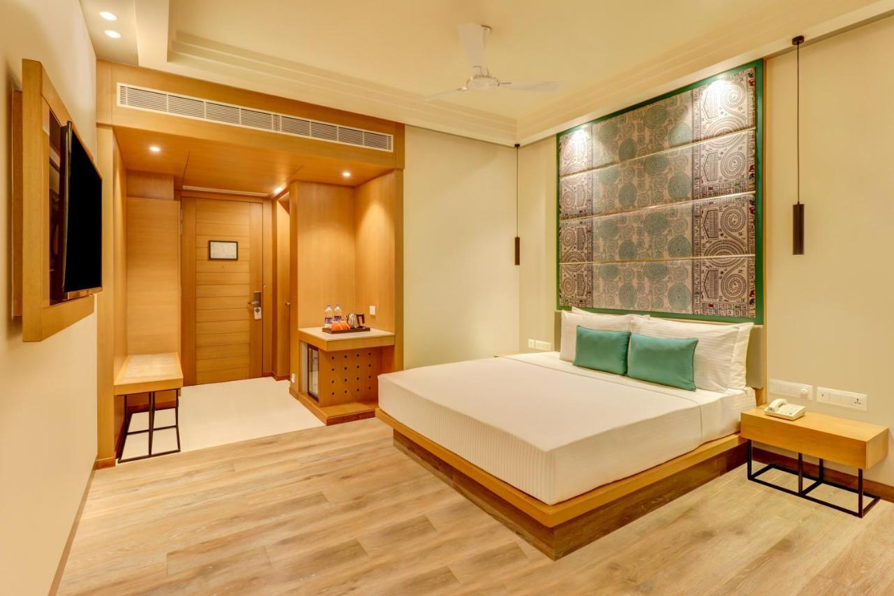 Lemon Tree Premier, Bhubaneswar Hotel ภายนอก รูปภาพ