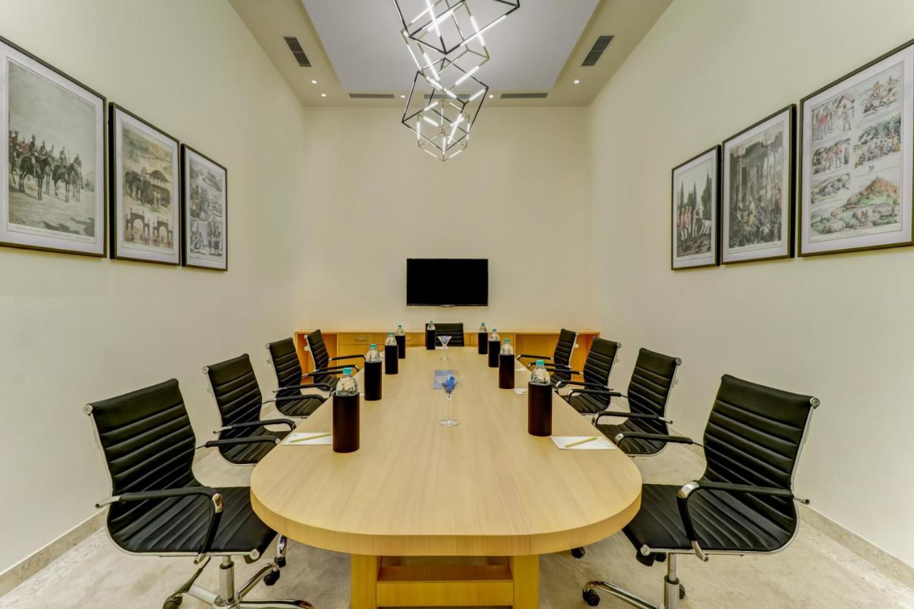 Lemon Tree Premier, Bhubaneswar Hotel ภายนอก รูปภาพ